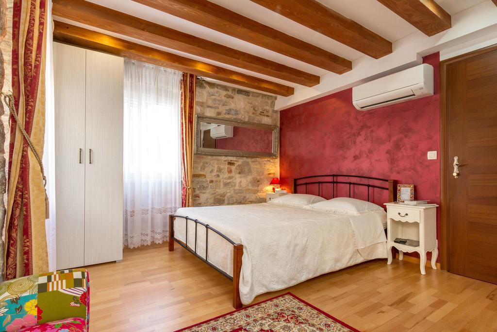 Studios Aurelia Palace Σπλιτ Δωμάτιο φωτογραφία